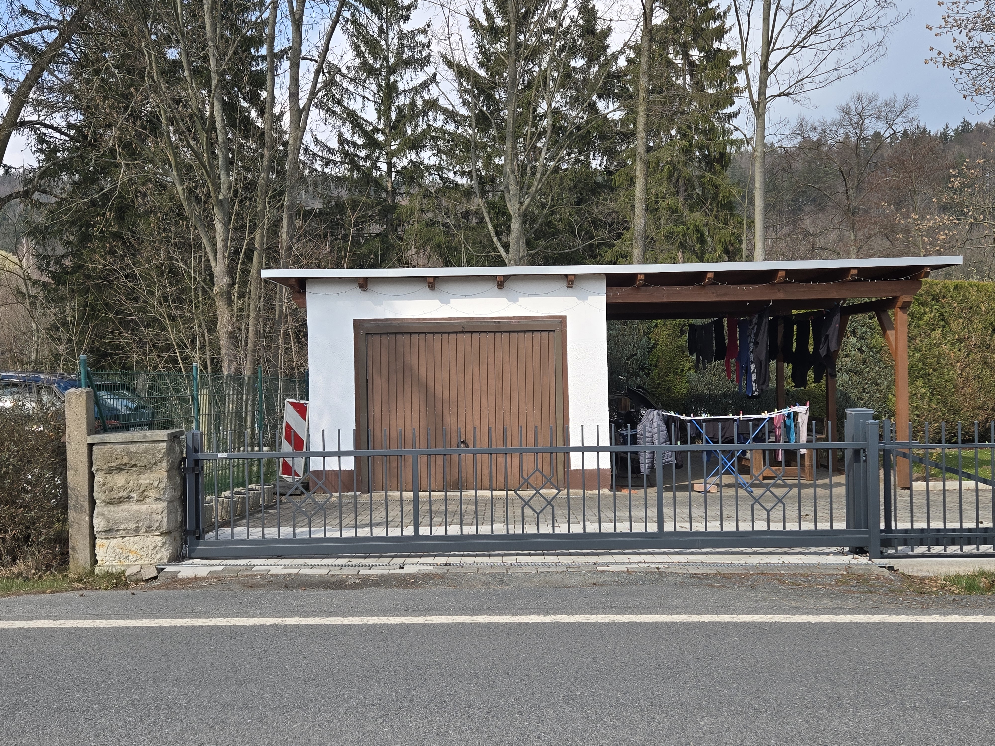 Moderne Zaunanlage 17 – Aluminium & Stahl, Modern – Maßanfertigung nach Maß