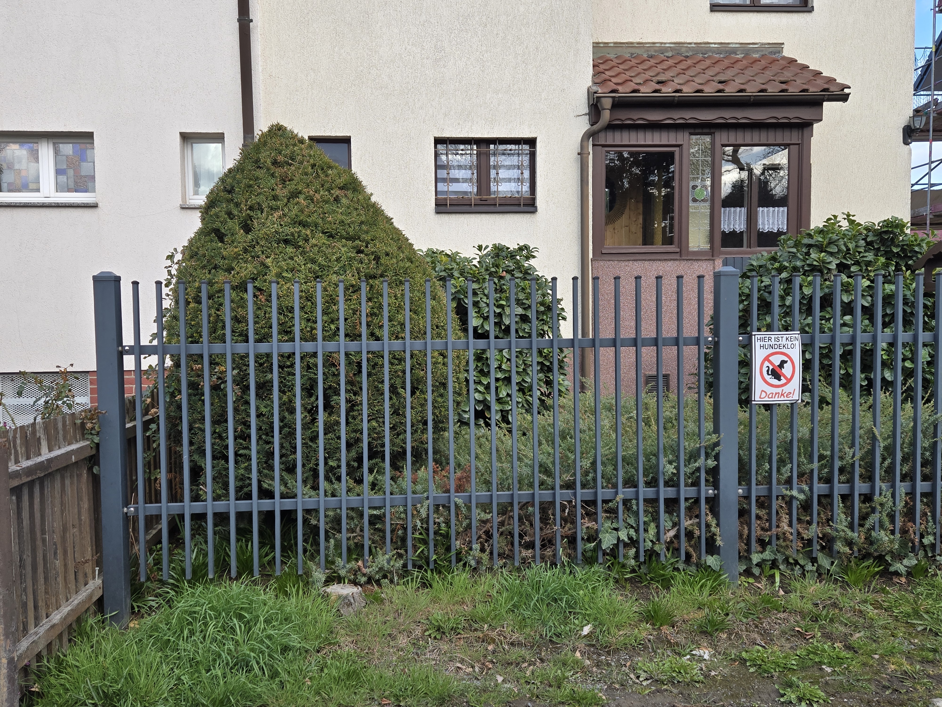 Moderne Zaunanlage 66 – Aluminium & Stahl, Modern – Maßanfertigung nach Maß