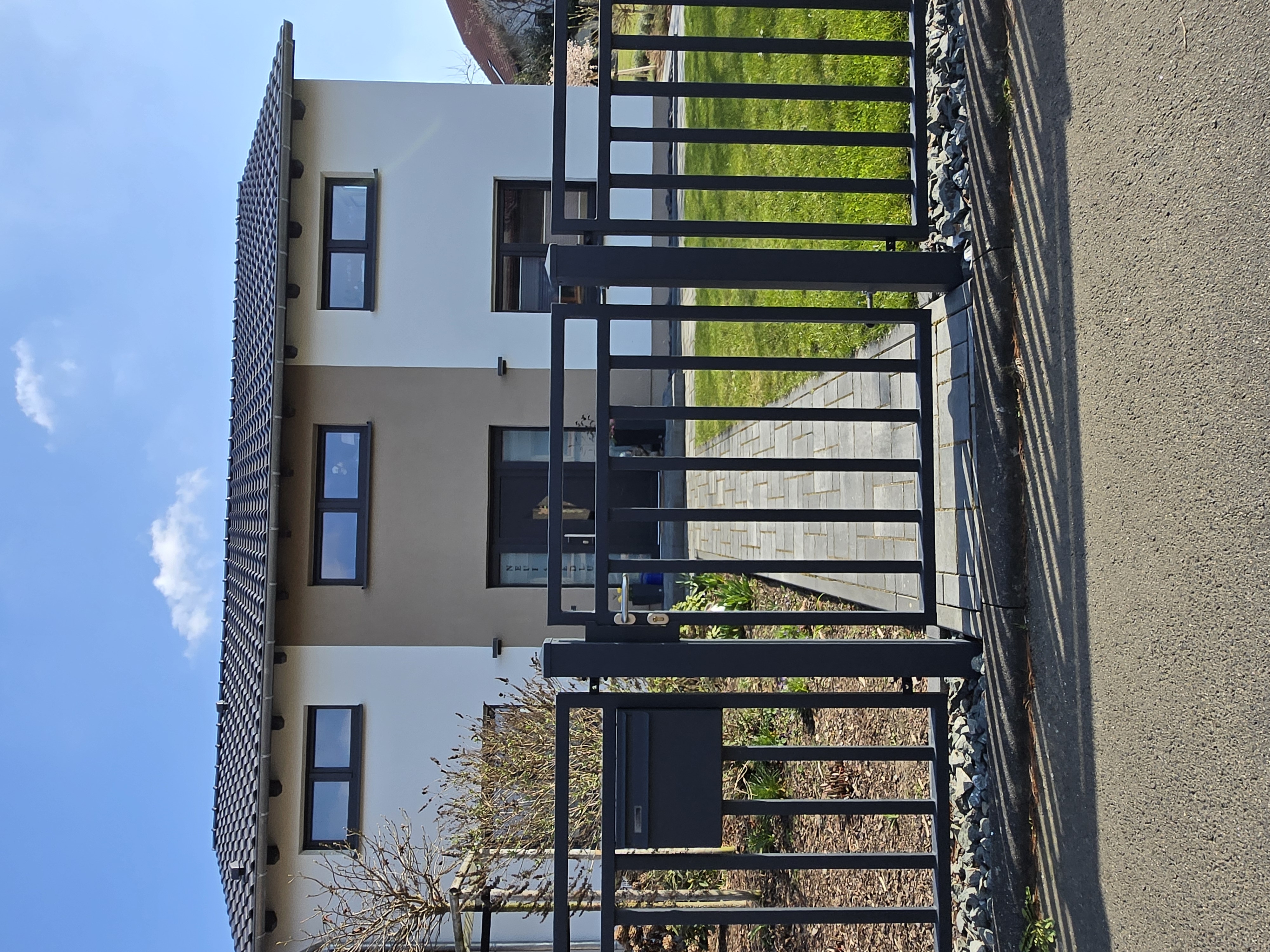 Moderne Zaunanlage 95 – Aluminium & Stahl, Modern – Maßanfertigung nach Maß