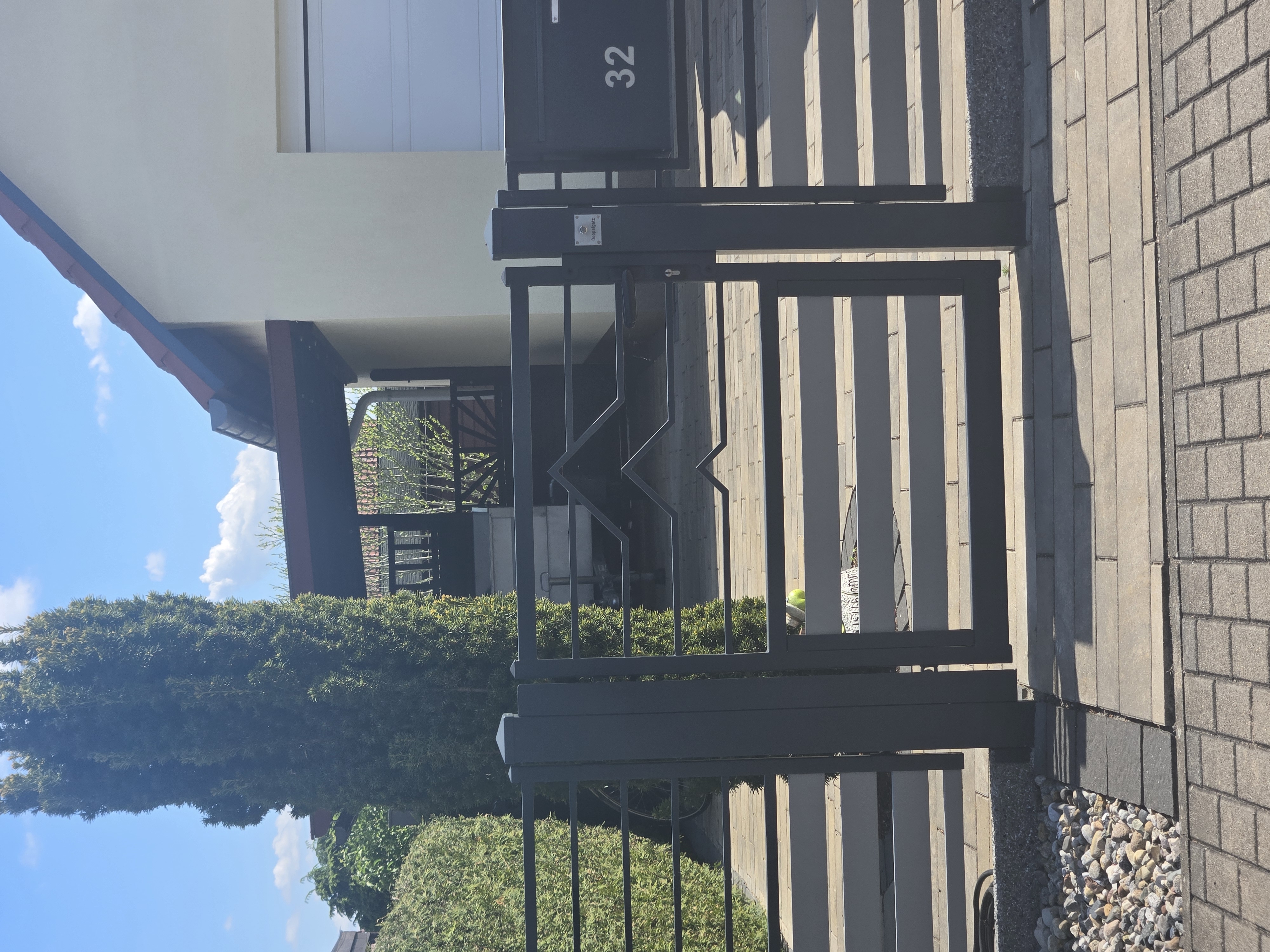 Moderne Zaunanlage 103 – Aluminium & Stahl, Modern – Maßanfertigung nach Maß